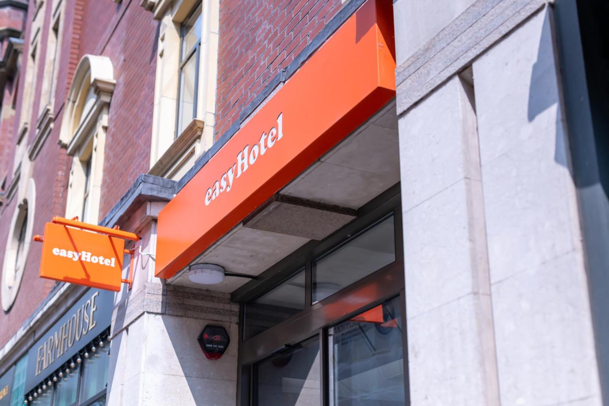 Hotel Easyhotel