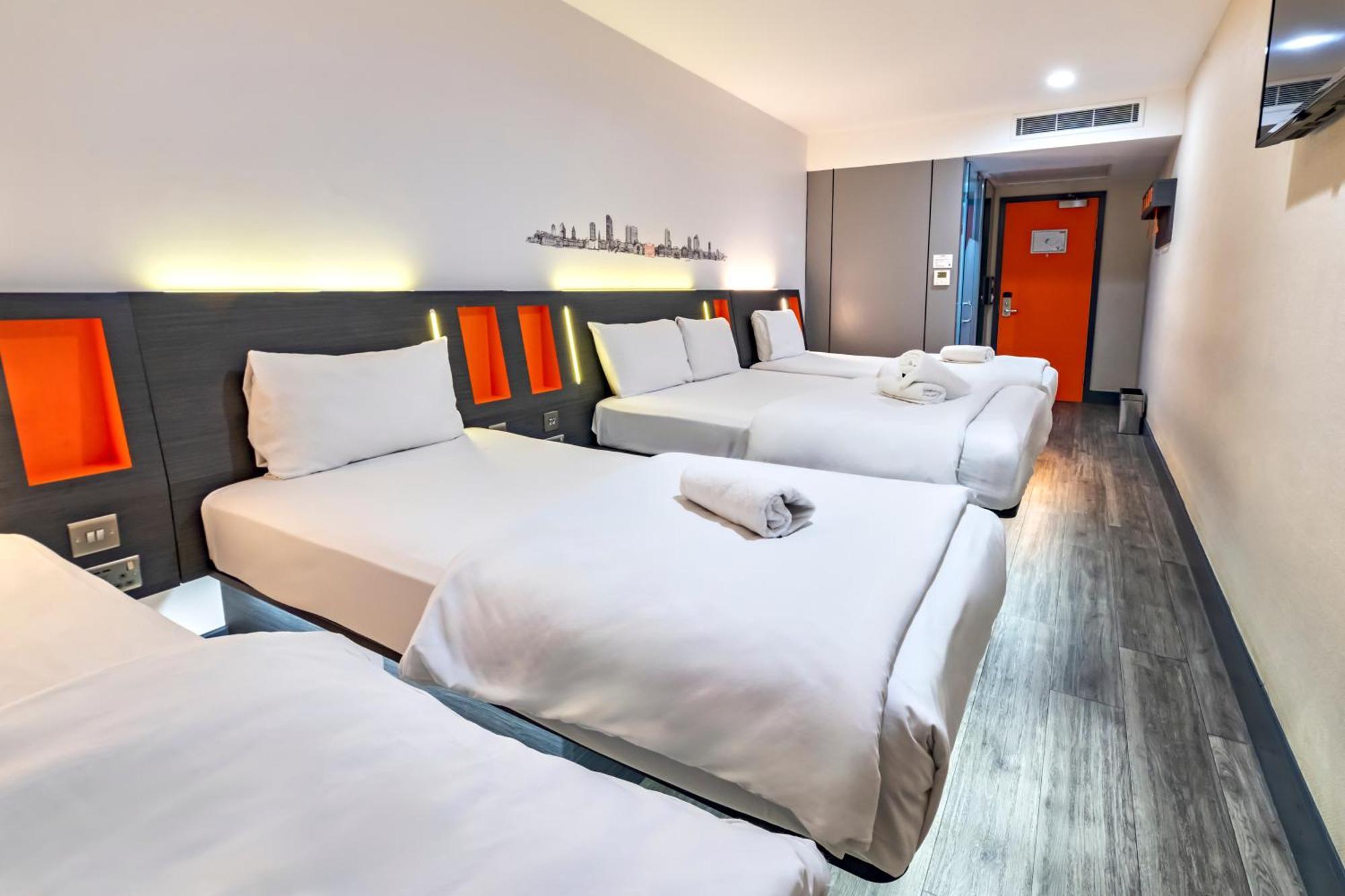 Easyhotel Hotel