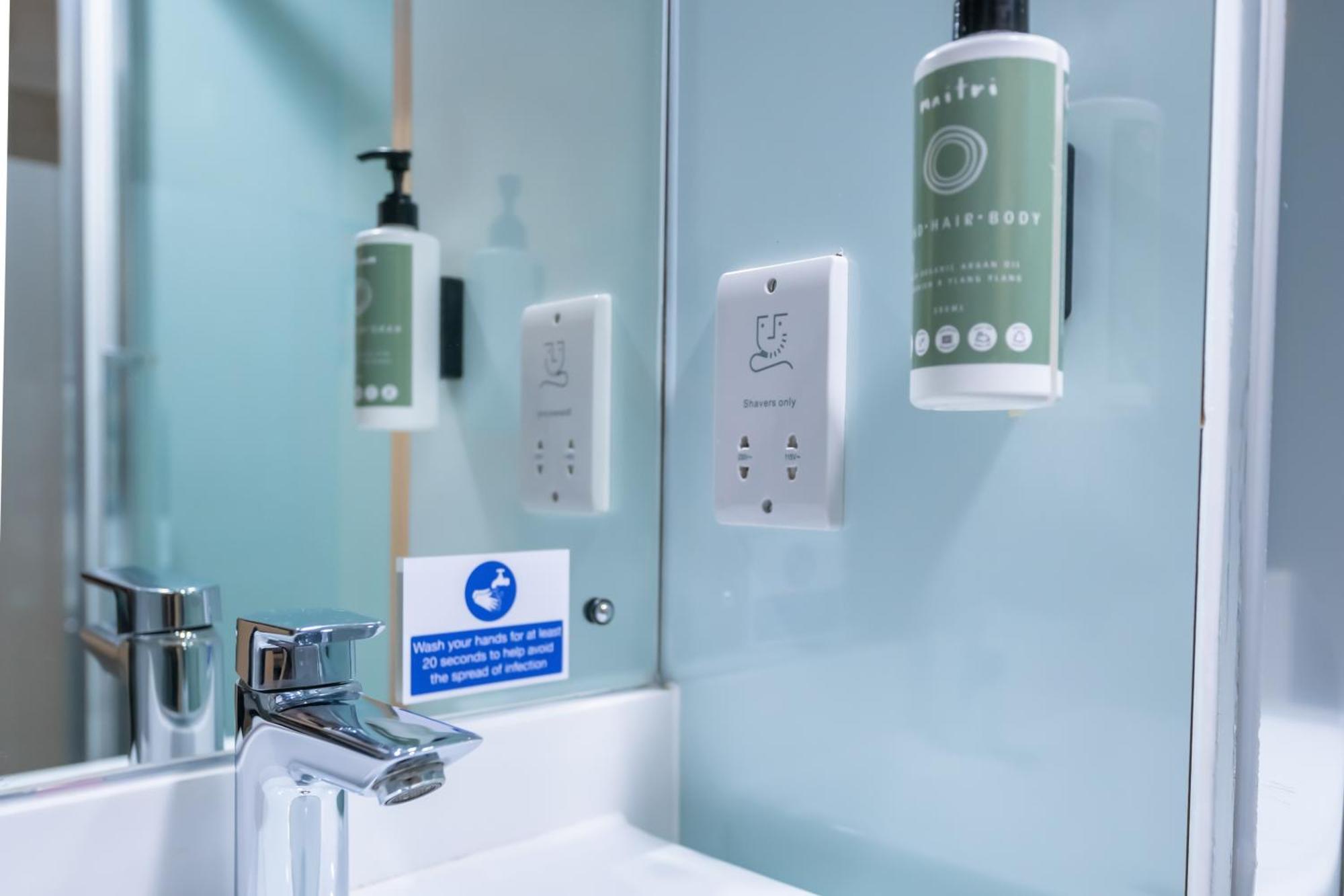 Hotel Easyhotel