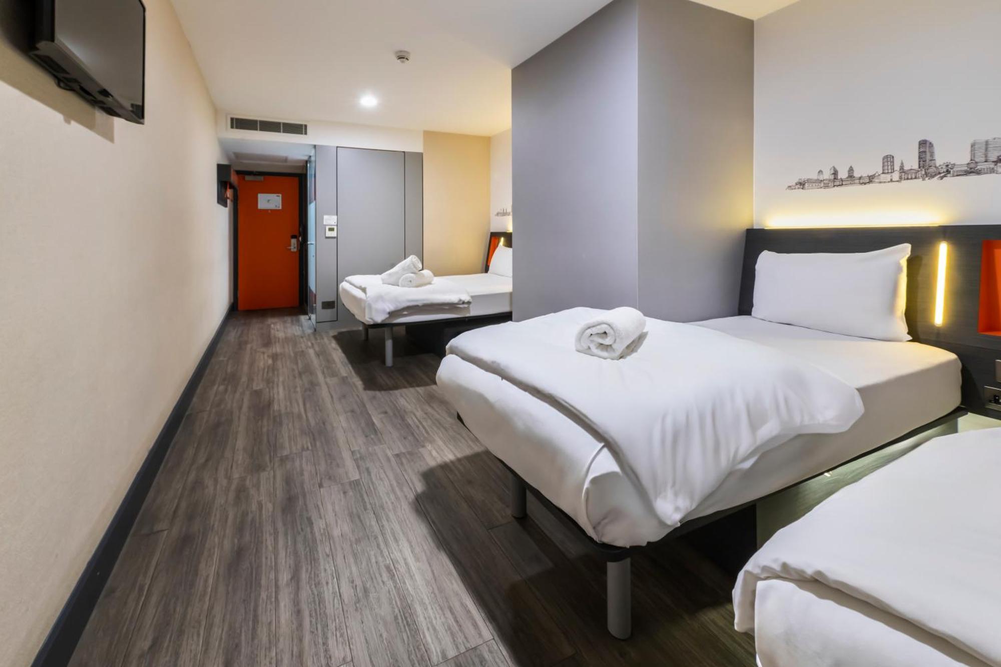 Easyhotel 3* Leeds (West Yorkshire)